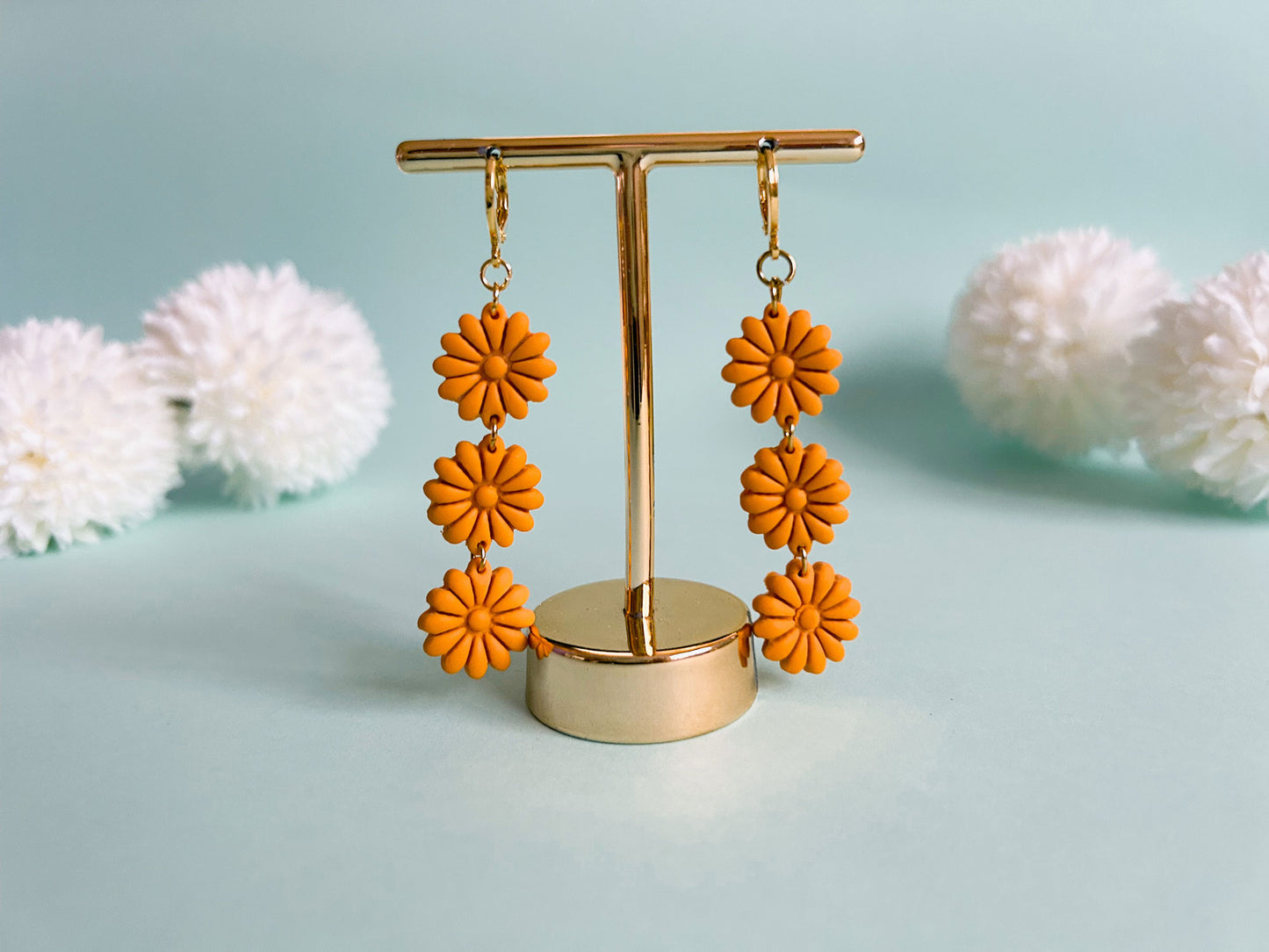 Brinco Trio de Flores